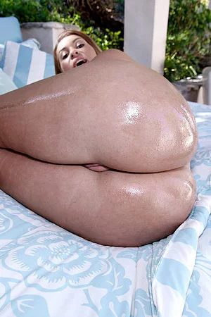 Latin beauty Klara Gold is getting owned in doggy with cumshot over booty in the end