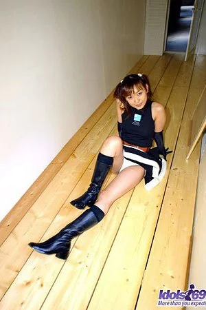 Miho Idols is cute, she is Asian and there is only one goal - to make us happy.