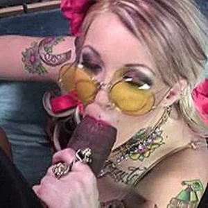 Justin Long and Erin