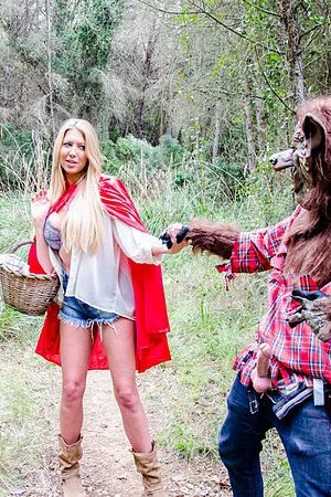 Boy do we have something special for you guys today! We've got the almighty hottie LexiLowe getting her fine and juicy pussy banged out on this week's Big Tits Cream Pie, onlythis time by the 