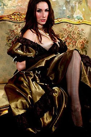 The exclusive photos featuring Paige Turnah demonstrating ass up luxurious skirt