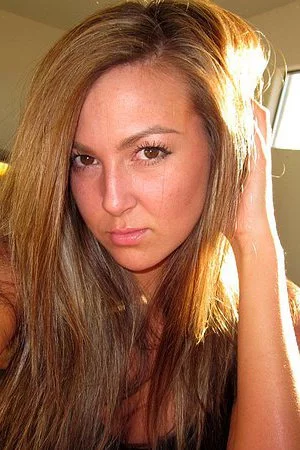 Teen girl Craving Carmen in jean shorts flashes her bald pussy and shows her tits in a car