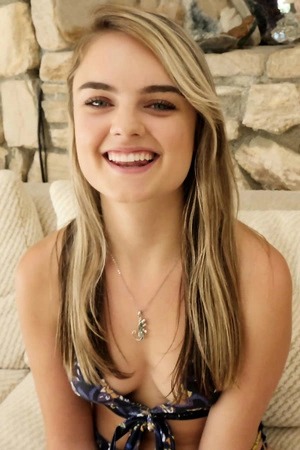 Lexie Fux Is So Fucking Hot!