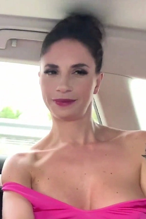 Dark-haired beauty Malena Nazionale gets roughly fucked