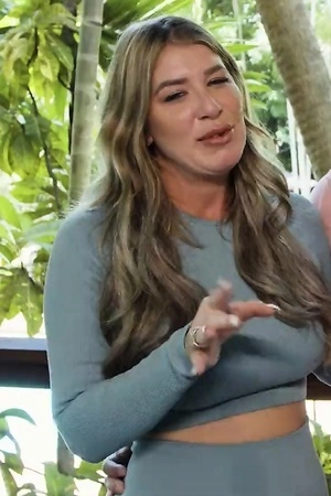 Lolly Dames gets her big tits licked and pussy drilled