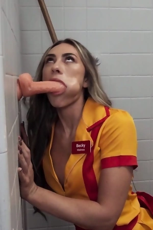 Mackenzie Mace sucks and rides hard pecker with vigorous energy