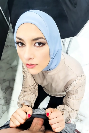 Kinky arab MILF Isabel Love gets deeply fucked and creampied