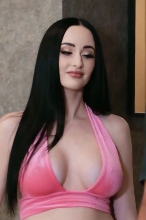 Long-haired bombshell Violet Voss gets her shaved pussy polished