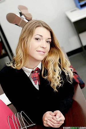 Jaelyn Fox looks hot in her schoolgirl uniform to the point that her teacher drills her hardcore.