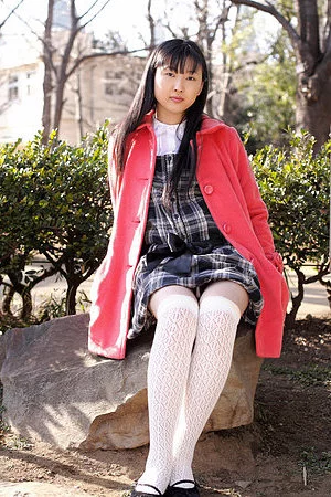 Slim young Asian babe Youko Sasaoka poses outdoor and indoor totally nude