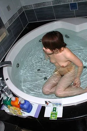 Lewd Asian amateur Waka Idols is stripping exposing the body on home camera