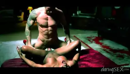 The strong man is furiously penetrating the black pussy of salacious Jasmin