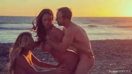 Slutty milfs Eva Notty and Kelly Madison have found a hard man to fuck in the desert