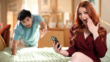 Redhead stunner Marie McCray gets pleasantly fucked in bed