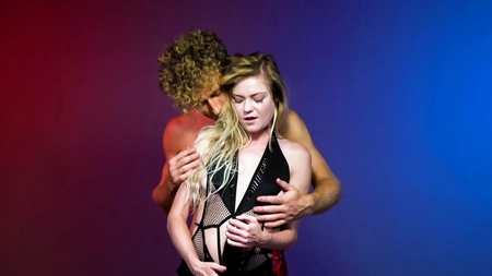 Chloe Foster fists and fucks BF's asshole with huge strap-on dildo