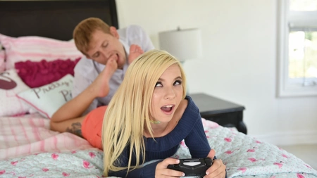 Kenzie Reeves gets her shaved pussy fucked good and proper