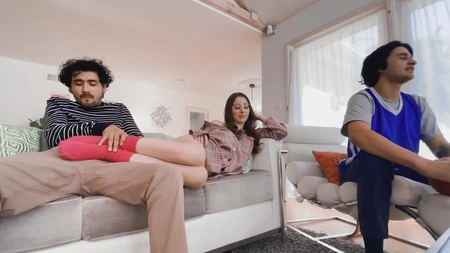 Charly Summer gets her shaved pussy licked and fucked well