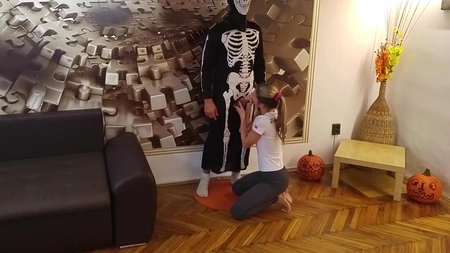 Skinny Russian girl gets properly fucked in the living room
