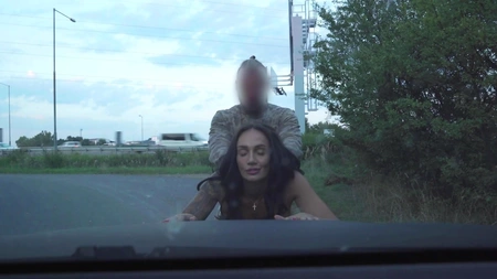 Inked hussy Hayley Vernon enjoys fucking in public