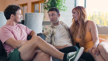 Redhead nympho Lauren Phillips pleases her cuckold hubby