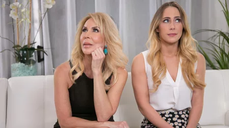 Carter Cruise and Erica Lauren bring each other to a powerful orgasm