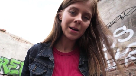 Tiffany Blue takes cum in her mouth after servicing fat cock