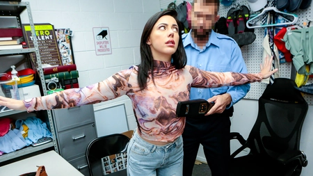 Black-haired thief Whitney Wright screwed by horny LP officer