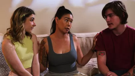 Dana Vespoli and Demi Hawks pleasuring lucky dude in the living room