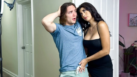 Lola Pearl gets eaten out and fucked with her sexy bodysuit on