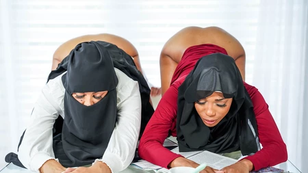 Aram MYLFs Vivianne Desilva and Eden West get properly fucked in bed