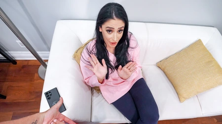 Sheena Ryder sucks big pulsating cock before getting laid