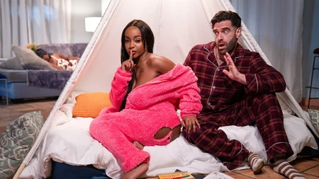 Lily Starfire gets a sticky reward after sucking and riding white cock