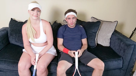 Thicc tennis MILF Berry McKockiner gets nicely fucked in the living room