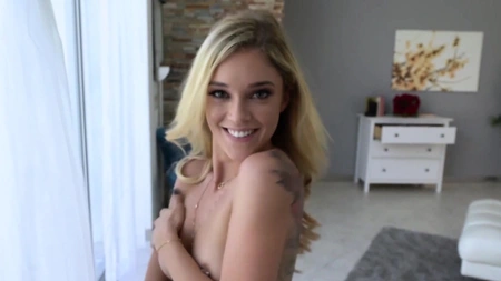 Smiley blonde chick Kali Roses sits her shaved pussy down on stepbrother's cock