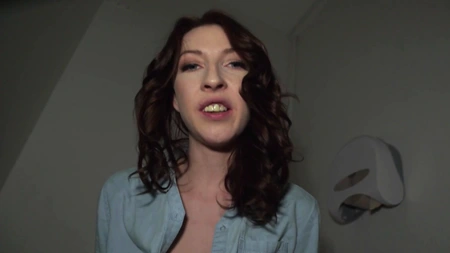 Chanel Kiss gives a great head and fucks for some cash