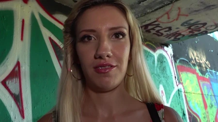 Sophia Grace sucks fat pecker and gets fucked in public