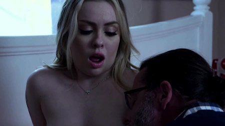 Haley Spades gets eaten out and screwed by older man