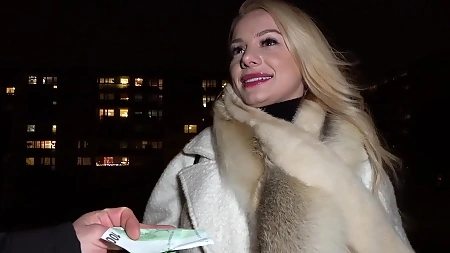 Elizabeth Romanova serves big throbbing cock for some cash